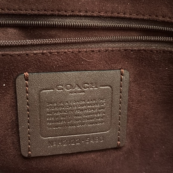 Coach shoulder bag 🖤📞 - Picture 5 of 6